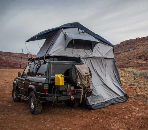 Il viaggio Off Road della famiglia copre lo strappo superiore della tenda resistente con il materasso ad alta densità della schiuma